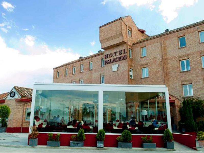 Hotel Palacios Alfaro Εξωτερικό φωτογραφία