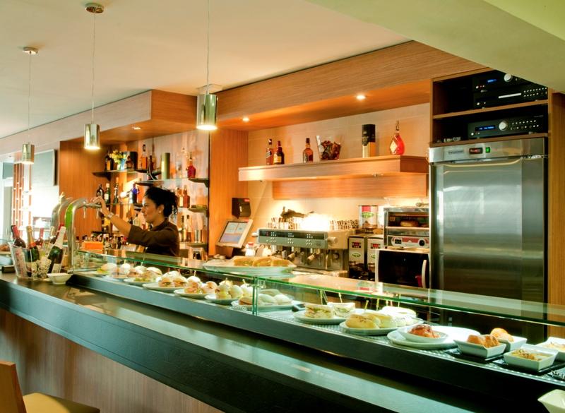 Hotel Palacios Alfaro Εξωτερικό φωτογραφία