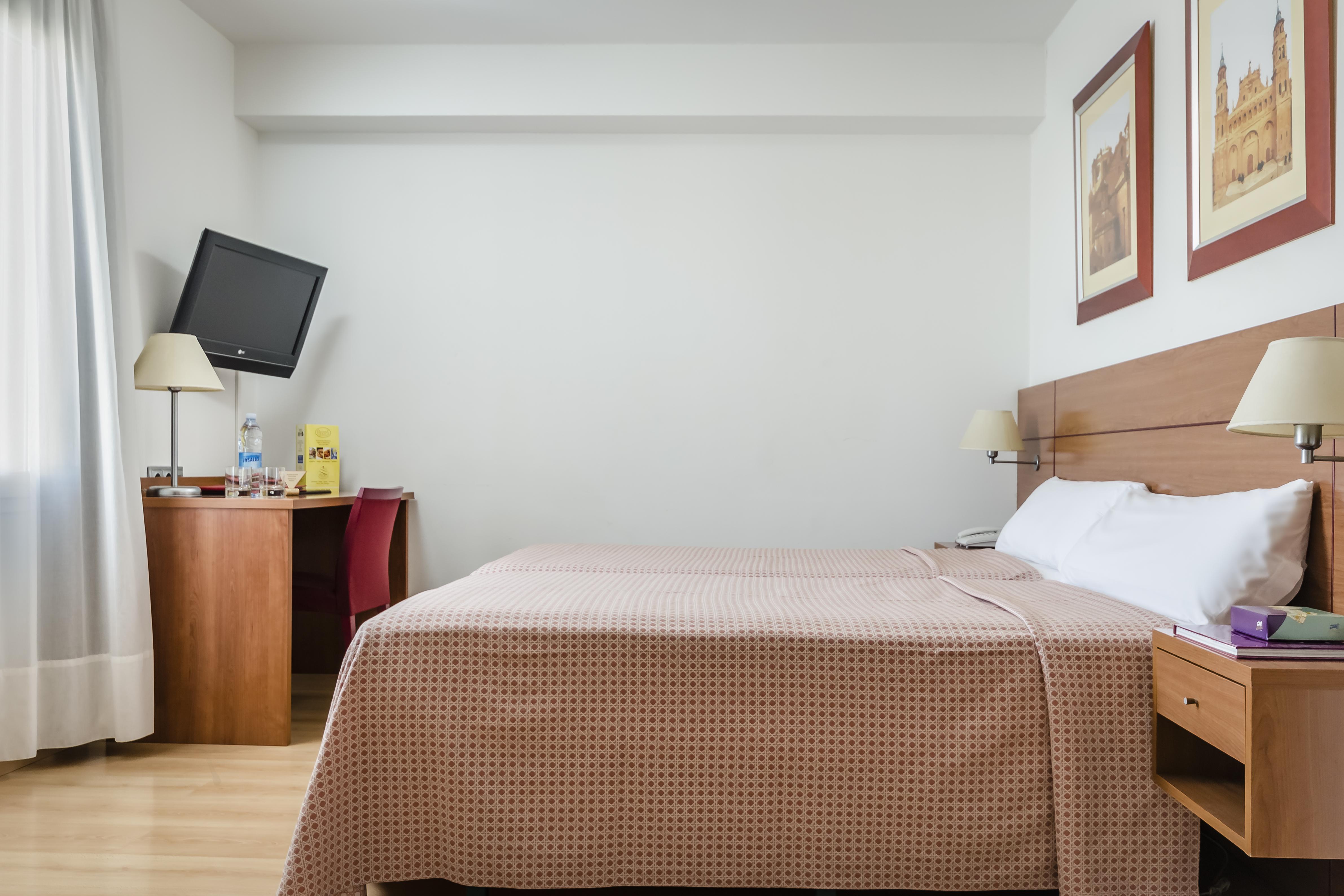 Hotel Palacios Alfaro Εξωτερικό φωτογραφία