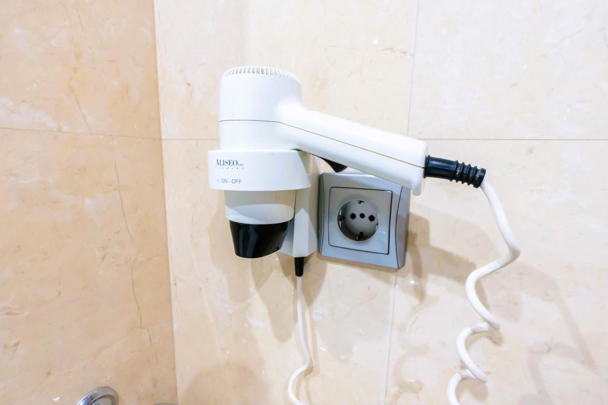 Hotel Palacios Alfaro Εξωτερικό φωτογραφία